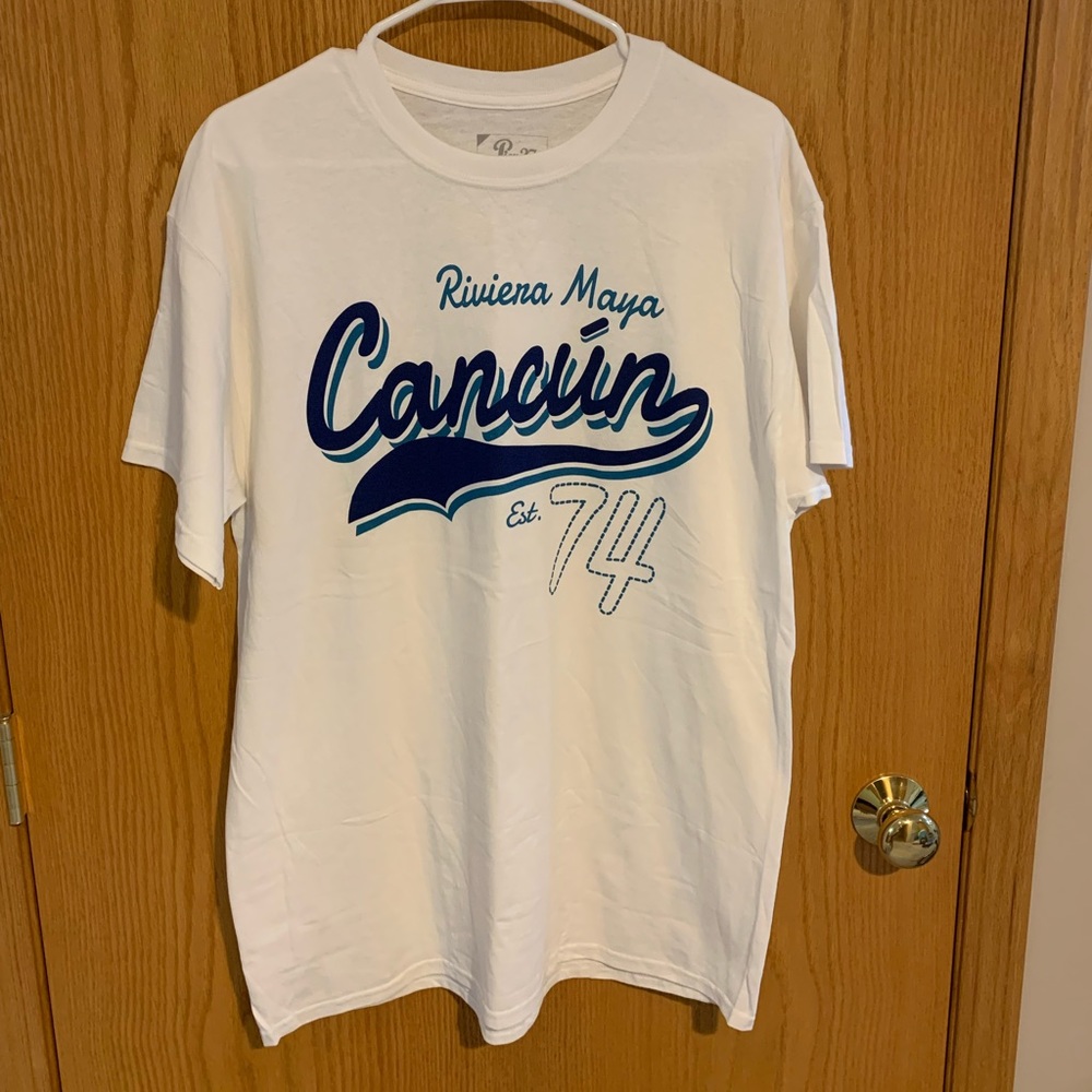 Cancun Pier 27 T-Shirt